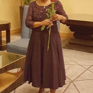 Meet your Posher, Sylvia j